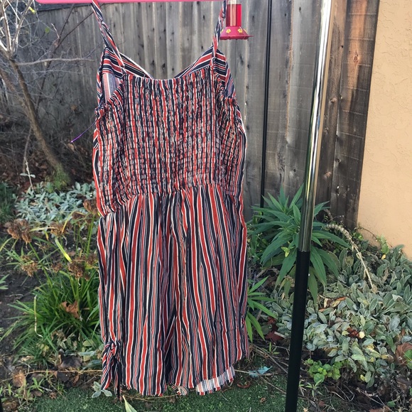 Red white and blue romper - Picture 2 of 4